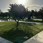 Lejlighed Peristerionas Estate *