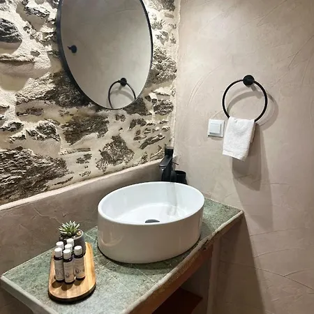 Apartman Peristerionas Estate *